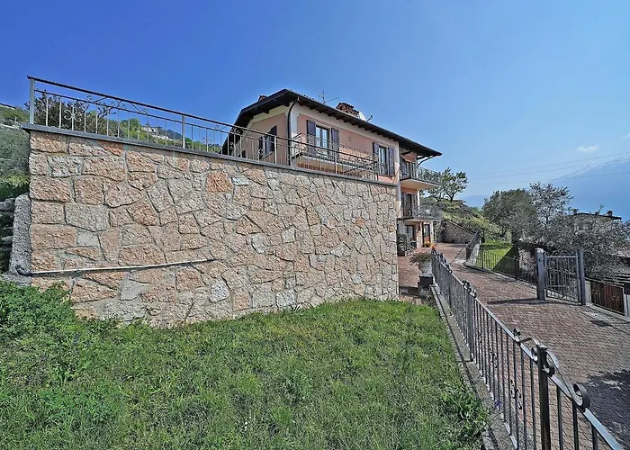 Stella * Tignale