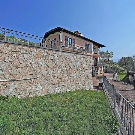 Stella * Tignale